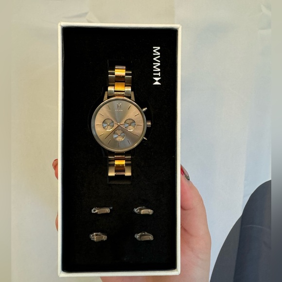 MVMT Nova Women’s Watch - Picture 1 of 6